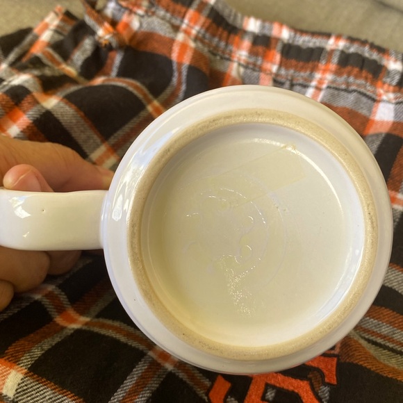 Like New San Francisco Giants Flannel PJ Lounge Pants & Gently Used Giants Mug - Picture 11 of 12